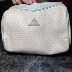 Liz Claiborne White and Cream Vintage Crossbody Bag